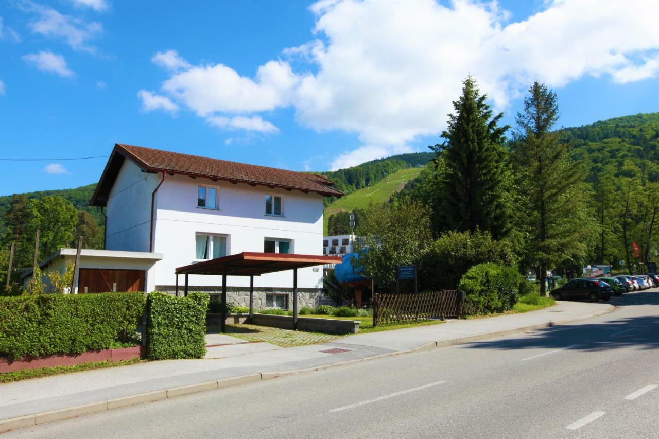 Apartment Gondola Maribor Extérieur photo