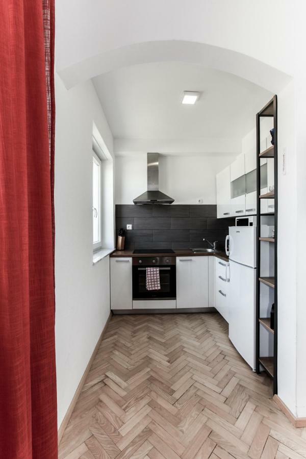 Apartment Gondola Maribor Extérieur photo