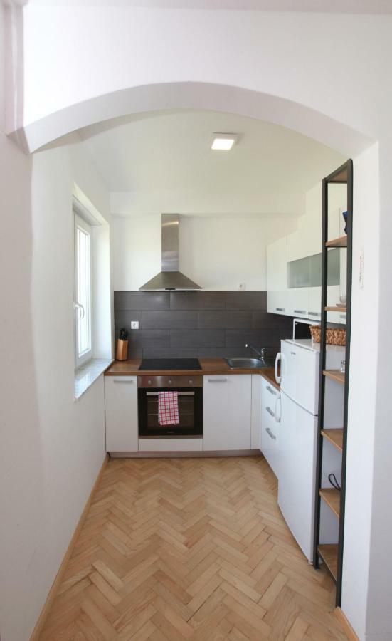 Apartment Gondola Maribor Extérieur photo